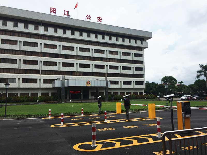 銳方達(dá)科技無(wú)人值守停車場(chǎng)管理系統(tǒng)有什么優(yōu)勢(shì)？